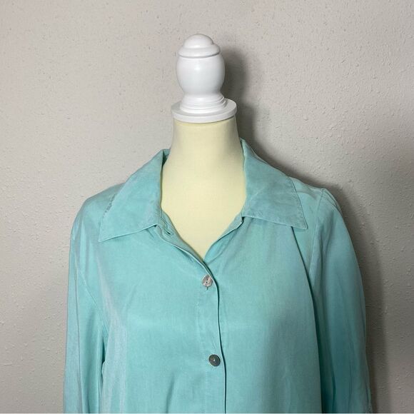 By JJ 100% Tencell Cyan 3/4 Roll Tab Sleeve Button Up Shirt Women's Size Medium - Picture 14 of 16